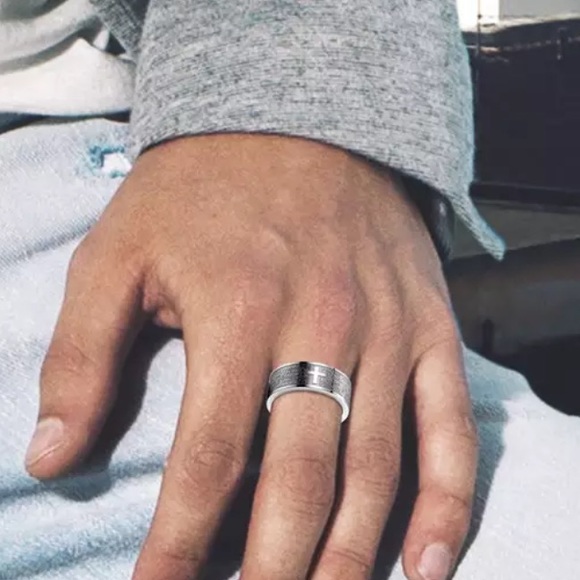 Silver Lord's Prayer Cross Ring 8mm Men’s Women’s - Picture 5 of 5